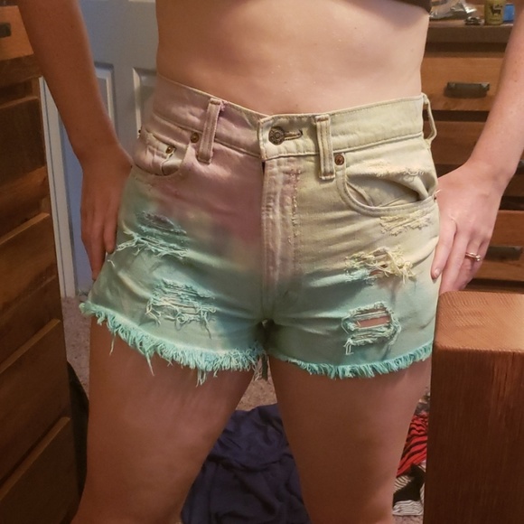 Tie dye shorts - Picture 3 of 3